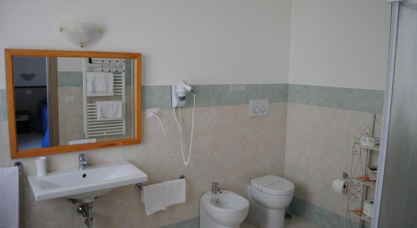 Tellus Saturnia Bed & Breakfast Phòng bức ảnh